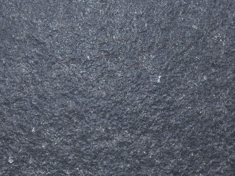 Granito Preto São Gabriel Escovado — chapa polida